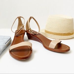 Tory Burch Camellia Leather Wedge Sandals 6 1/2